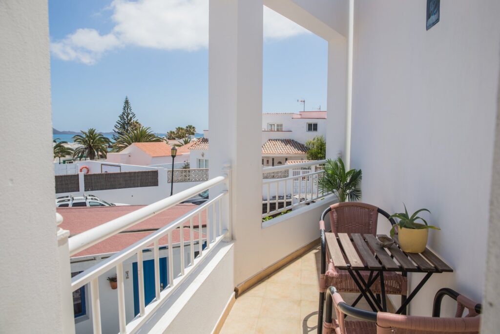 La Cometa — Terrace